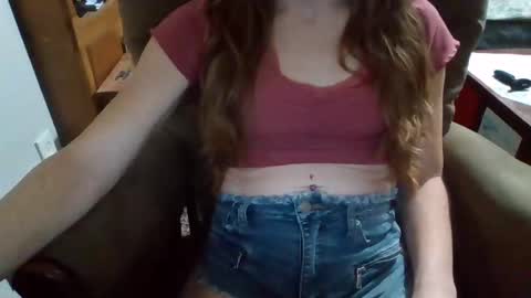 Snapshot of tittygirl8 chatting on January 2025 05:59:01 AM Tittygirl8 online show from January 2025 05:59:01 AM