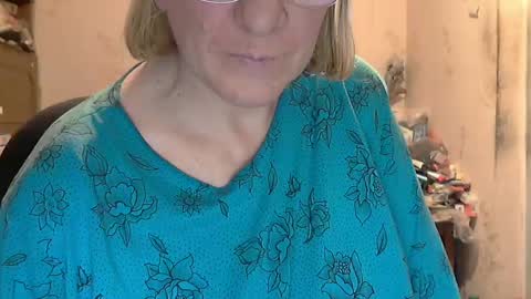tittylina online show from February 2025 08:09:01 PM