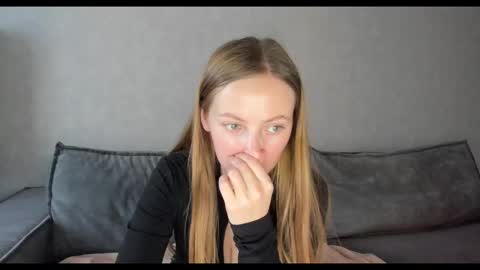 Maria online show from November 2025 11:21:01 AM