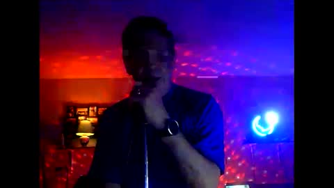 TK online show from February 2025 01:08:02 PM