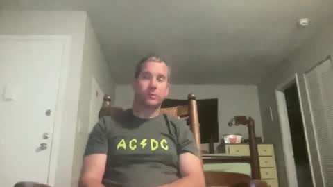 Snapshot of tleigh24 chatting on December 2025 02:06:02 AM tleigh24 online show from December 2025 02:06:02 AM