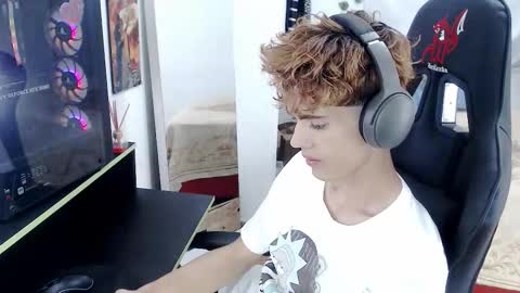 Snapshot of toadboys chatting on March 2026 08:41:02 AM David online show from March 2026 08:41:02 AM