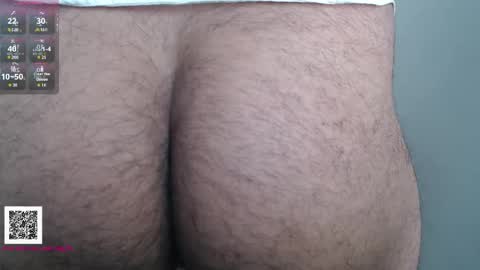 Snapshot of toaster1993 chatting on May 2026 03:52:01 PM Leonel online show from May 2026 03:52:01 PM