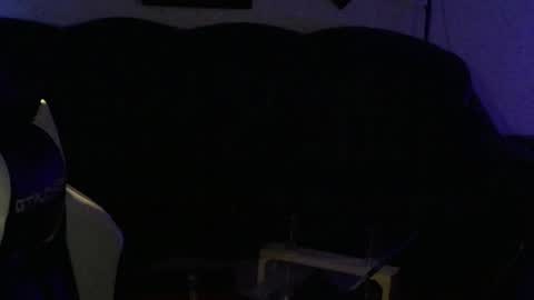 Tobias online show from May 2026 11:32:02 PM