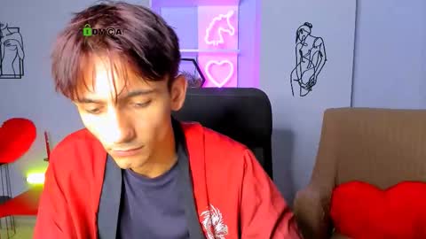 tobi_yours online show from September 2025 07:15:01 PM