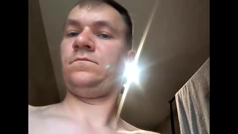 tobiasz950215 online show from May 2026 04:04:02 PM
