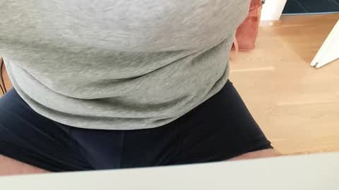 tobsen80 online show from February 2026 07:38:02 AM