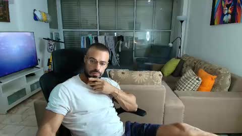 Snapshot of todd_dantes chatting on November 2025 05:00:02 PM Todd online show from November 2025 05:00:02 PM