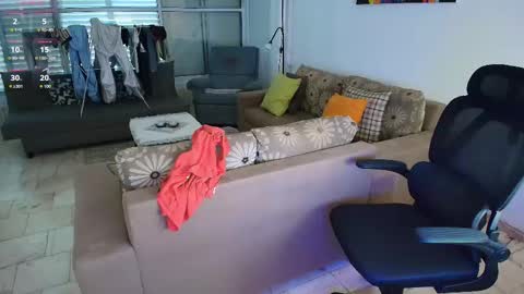 Snapshot of todd_dantes chatting on January 2026 05:42:01 AM Todd online show from January 2026 05:42:01 AM