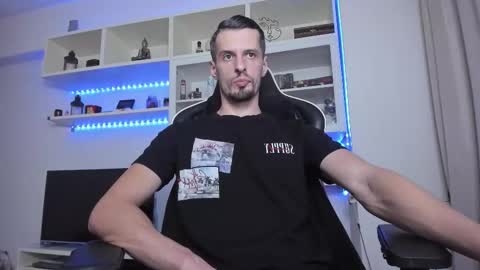 Todd online show from October 2025 09:24:01 PM