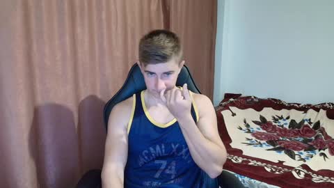 todhorny987 online show from December 2024 08:11:01 AM