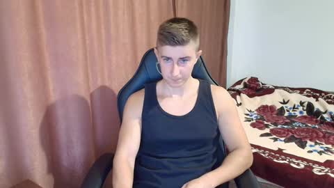 todhorny987 online show from March 2025 06:19:02 AM