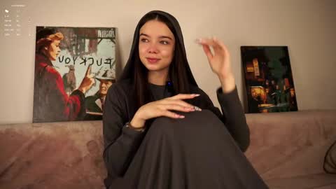 togiveupyourselfbabe online show from September 2025 11:10:01 AM