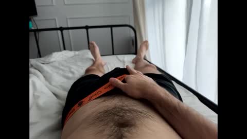 Snapshot of toja112 chatting on December 2024 02:40:02 PM Martin online show from December 2024 02:40:02 PM