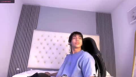 Snapshot of toji_lee chatting on November 2025 08:14:01 PM toji lee online show from November 2025 08:14:01 PM