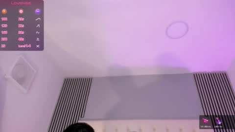 Snapshot of toji_lee chatting on November 2025 01:53:01 AM toji lee online show from November 2025 01:53:01 AM