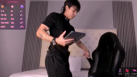 Snapshot of toji_lee chatting on December 2025 02:17:02 AM toji lee online show from December 2025 02:17:02 AM