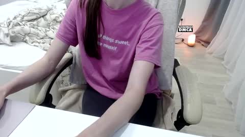 Arina online show from September 2025 06:40:02 PM