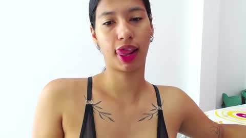 Adela y juan online show from December 2024 02:46:02 PM