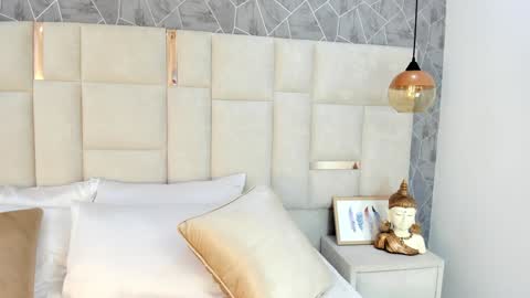 Tokio lee online show from January 2025 08:06:01 AM