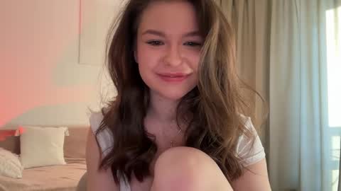 Alice  Alice -   online show from April 2026 03:39:02 PM