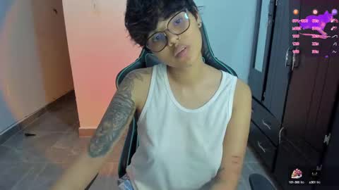 Snapshot of tokyo_uwu chatting on January 2025 05:13:01 AM sofi 3 online show from January 2025 05:13:01 AM