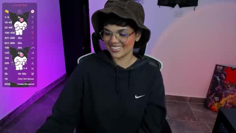 Snapshot of tokyo_uwu chatting on October 2025 02:42:02 PM sofi 3 online show from October 2025 02:42:02 PM