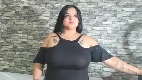 Snapshot of tokyosky chatting on December 2025 08:02:01 PM Tokyo online show from December 2025 08:02:01 PM