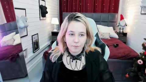 Snapshot of tollimoll chatting on January 2025 05:22:02 AM Tolli Moll online show from January 2025 05:22:02 AM