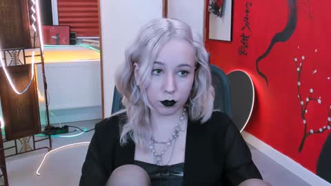 Snapshot of tollimoll chatting on January 2025 05:43:01 AM Tolli Moll online show from January 2025 05:43:01 AM