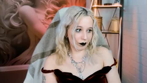 Snapshot of tollimoll chatting on February 2025 04:13:02 PM Tolli Moll online show from February 2025 04:13:02 PM