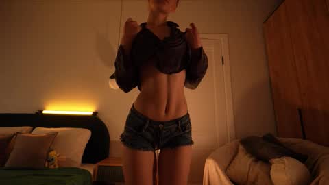 Snapshot of tollysage chatting on November 2025 08:33:02 PM Sage. TG channel online show from November 2025 08:33:02 PM