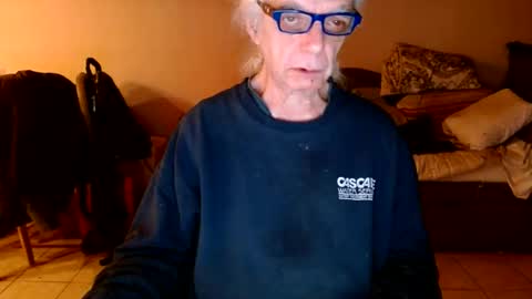 tom112292014 online show from December 2024 03:36:02 AM