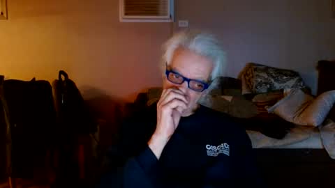tom112292014 online show from December 2024 02:51:01 AM