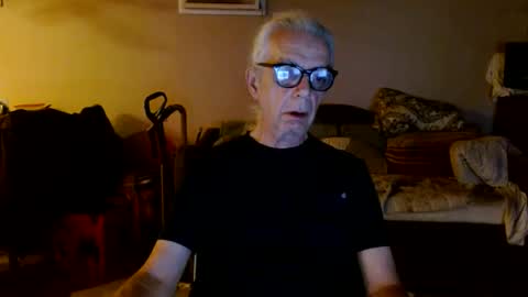 tom112292014 online show from September 2025 11:10:01 AM
