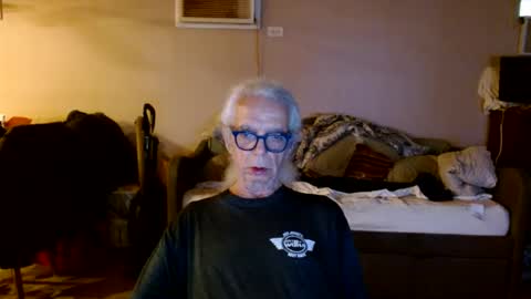 tom112292014 online show from June 2026 12:14:01 PM