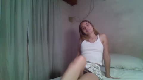 Snapshot of tom316972 chatting on February 2025 12:48:01 AM Flor online show from February 2025 12:48:01 AM