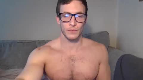 Snapshot of tom90ukx chatting on February 2025 01:46:02 PM tom90ukx online show from February 2025 01:46:02 PM