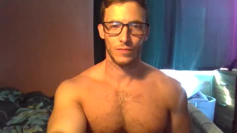 Snapshot of tom90ukx chatting on September 2025 12:40:01 PM tom90ukx online show from September 2025 12:40:01 PM