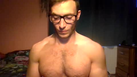 Snapshot of tom90ukx chatting on February 2026 04:29:01 PM tom90ukx online show from February 2026 04:29:01 PM