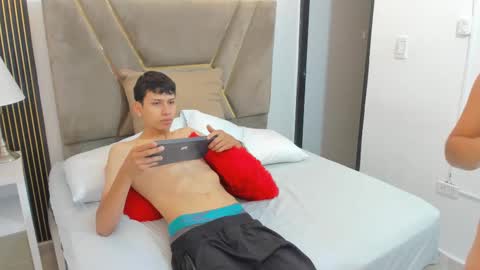 Tom and Bunny online show from September 2025 11:54:01 AM