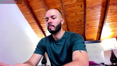   online show from November 2025 01:11:02 PM