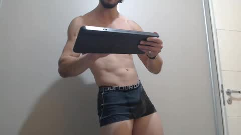 tom_show online show from February 2025 06:34:02 AM