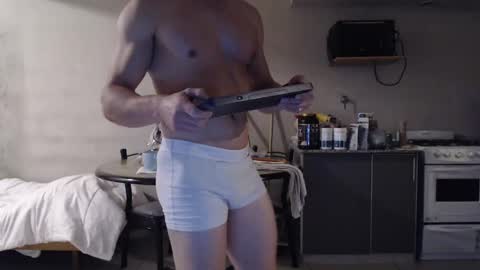 tom_show online show from October 2025 10:25:02 PM