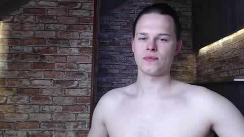 Snapshot of tom_y_ chatting on October 2025 08:37:01 AM Tom online show from October 2025 08:37:01 AM