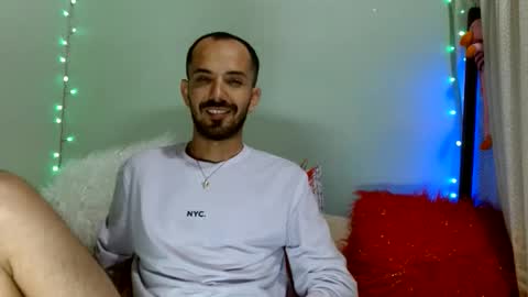tomas gerauld. make me happy with 10000 tokens online show from June 2026 02:01:02 AM