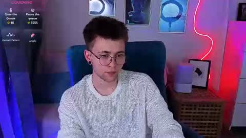 tomas_norton online show from June 2026 08:18:01 PM