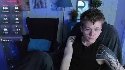 tomas_norton online show from June 2026 09:19:02 PM