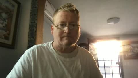 Snapshot of tomascausa chatting on December 2024 03:46:02 PM Hola online show from December 2024 03:46:02 PM