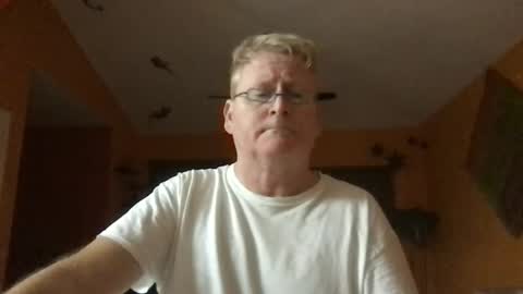 Snapshot of tomascausa chatting on March 2026 04:14:01 AM Hola online show from March 2026 04:14:01 AM